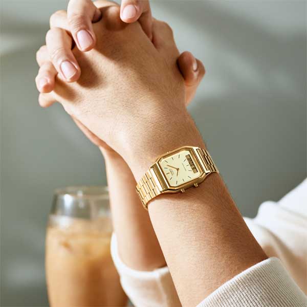 CASIO AQ-230GA-9BMQ Vintage Unisex Watch